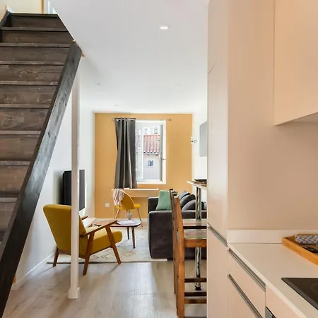 Apartment Beige Hospitalite - Agathe - Le Nid Urbain *
